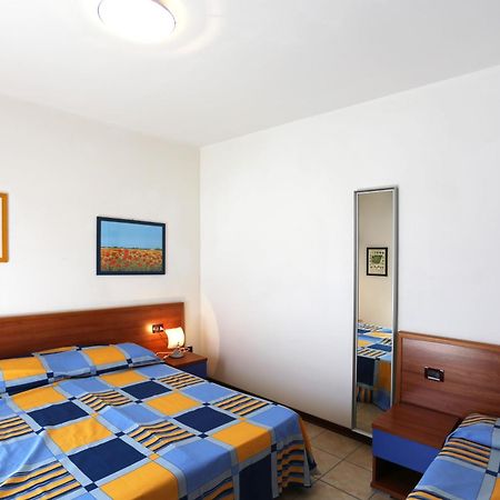 Altanea Residences Con Piscina Caorle Eksteriør billede