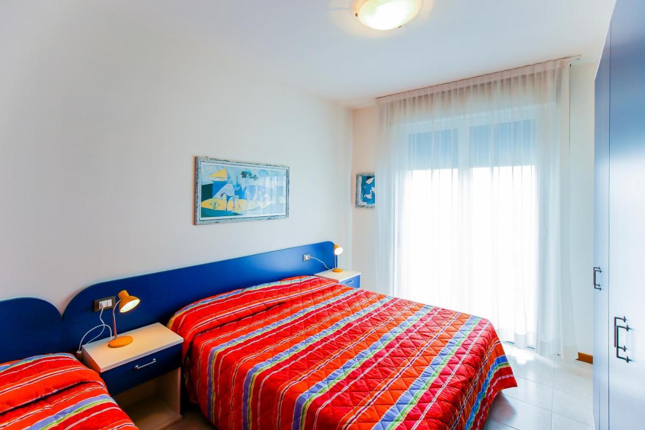 Altanea Residences Con Piscina Caorle Eksteriør billede
