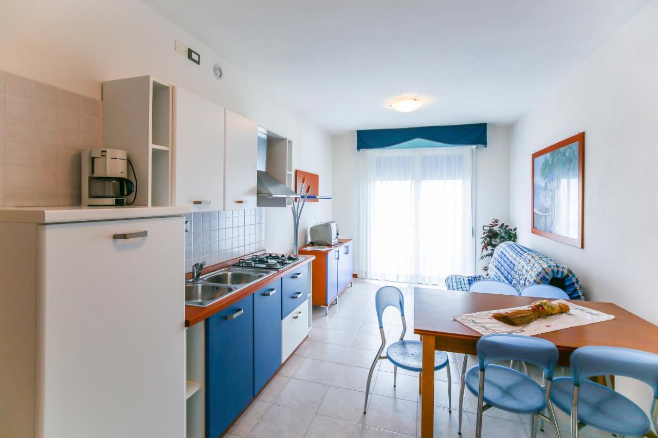 Altanea Residences Con Piscina Caorle Eksteriør billede
