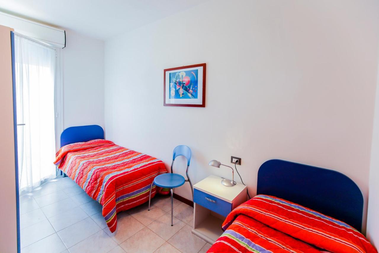 Altanea Residences Con Piscina Caorle Eksteriør billede