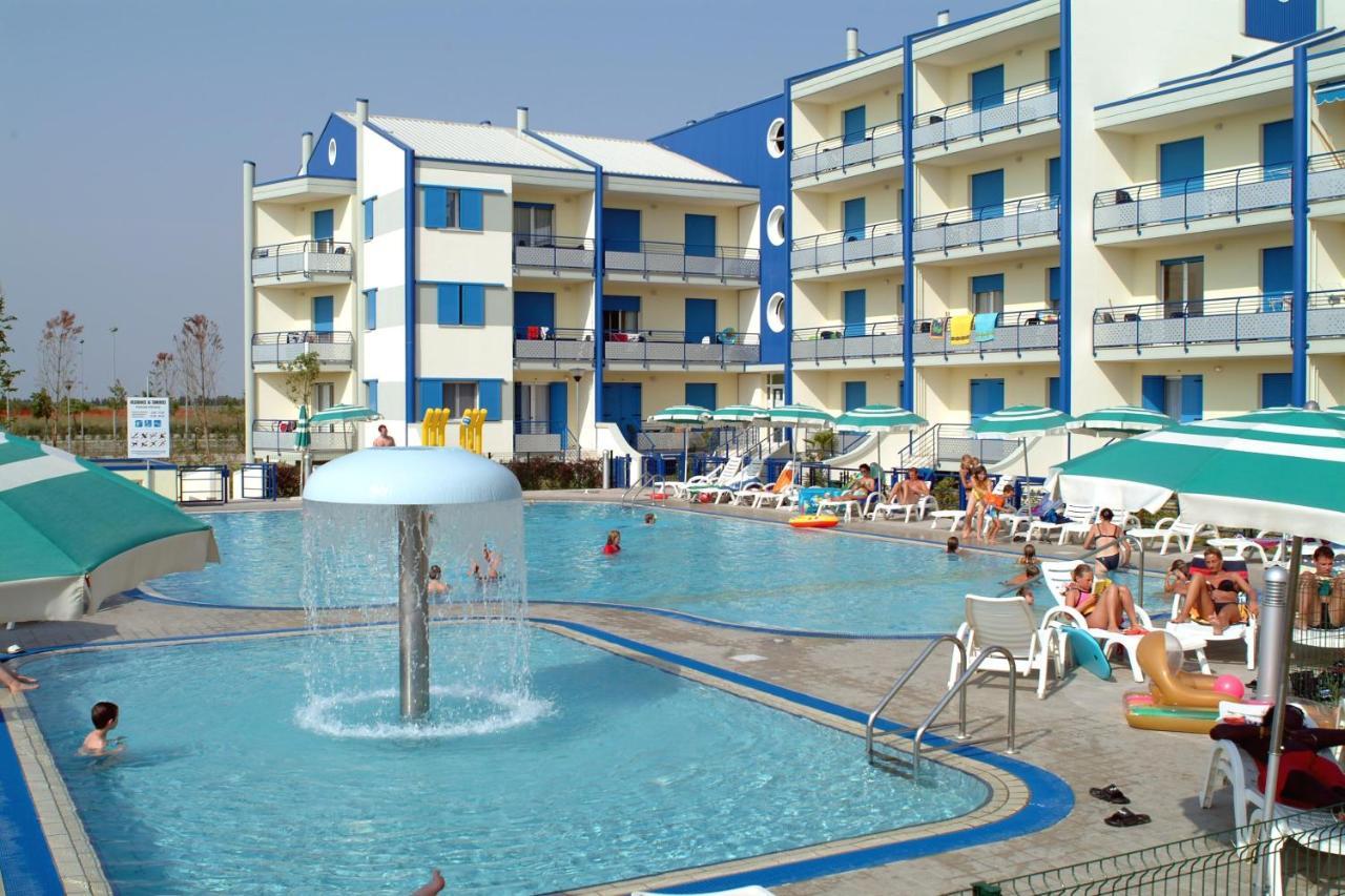 Altanea Residences Con Piscina Caorle Eksteriør billede